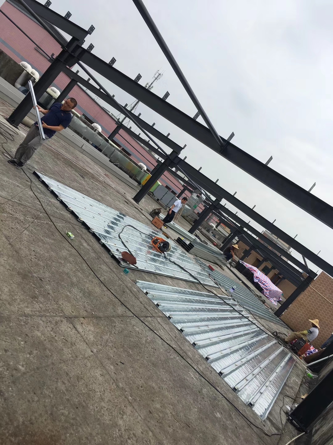 年瑞電子270.54KW光伏發電站鋼結構安裝圖